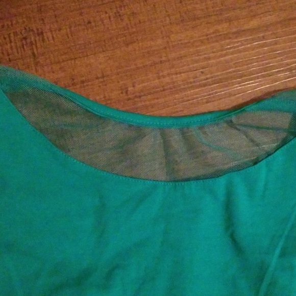 Tanktop - Picture 3 of 3